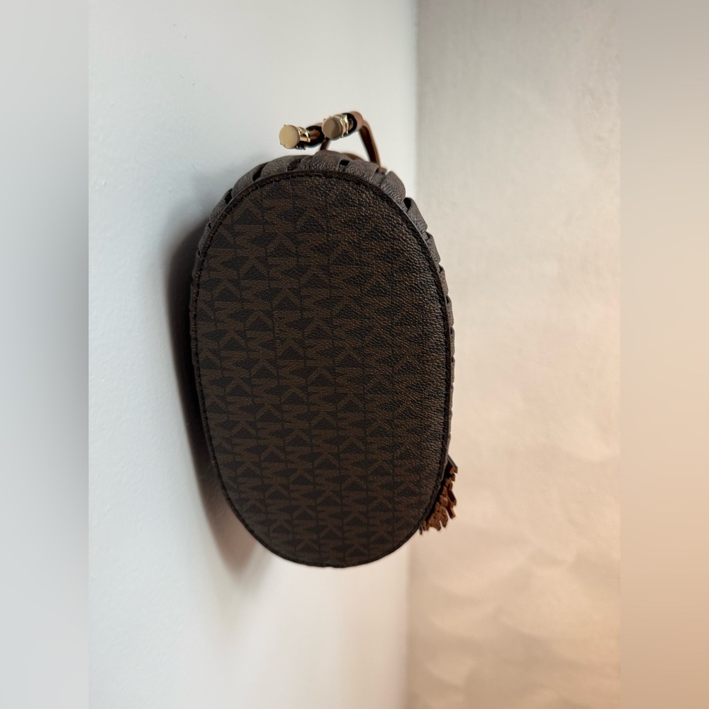 Michael Kors Willa Extra-Small Pleated Logo Tote Bag - Picture 5 of 12